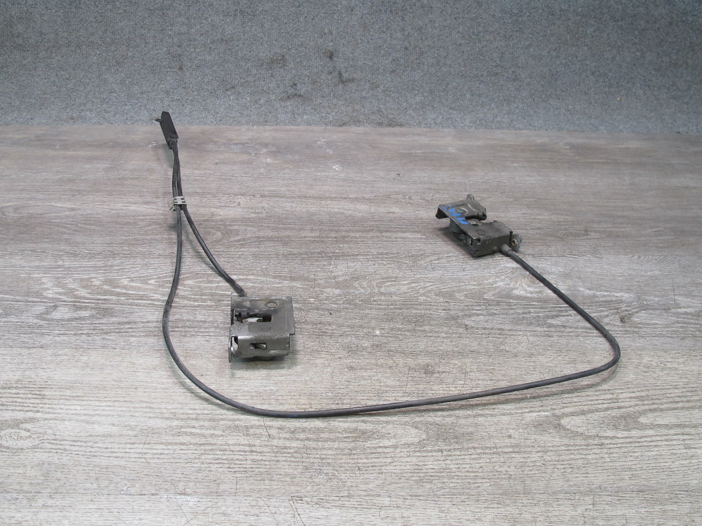 11-15 Mini Cooper R60 R61 Set of 2 Front Hood Lock Latch w Cable OEM