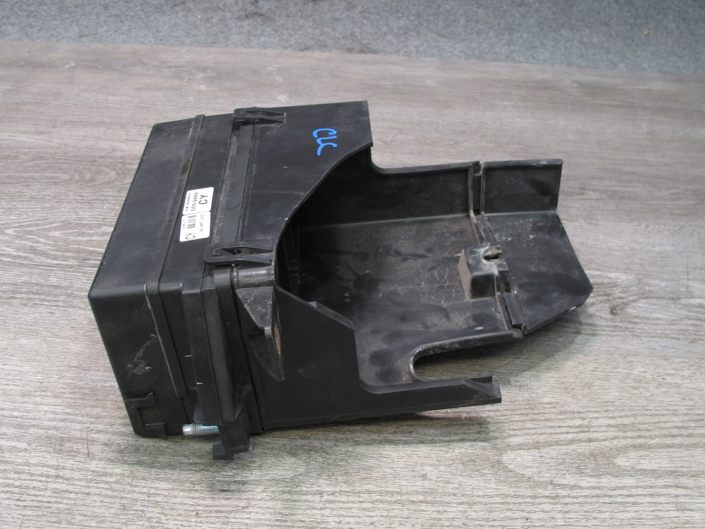 97-98 Chevrolet Corvette C5 Under Hood Engine Relay Fuse Box 12161017 OEM