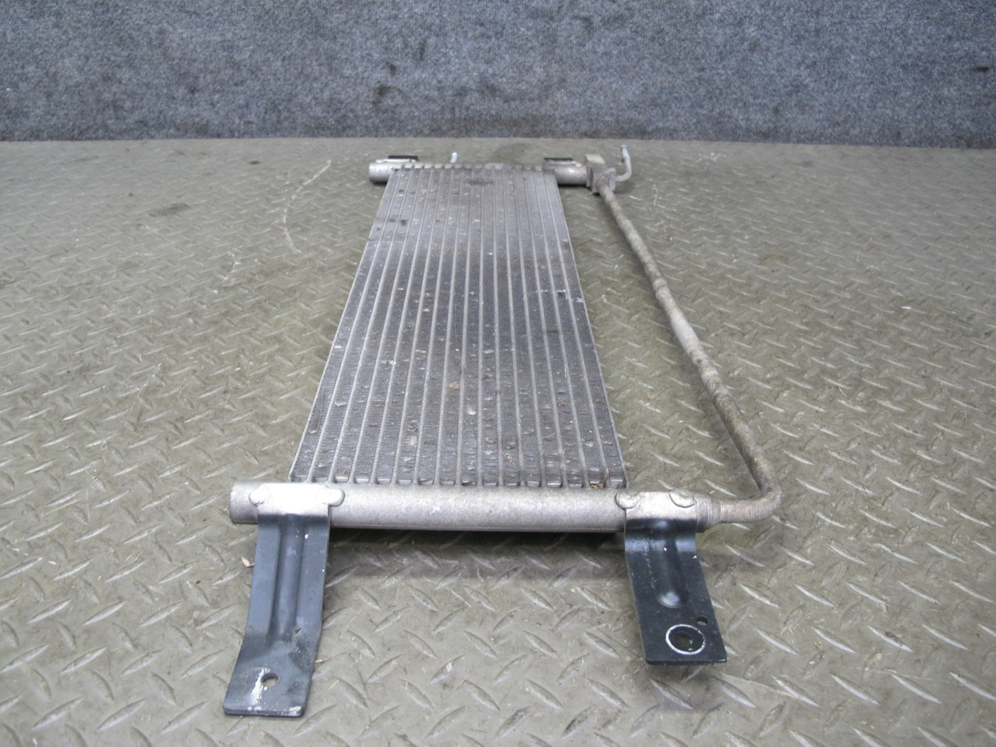 2011-2017 Infiniti QX56 QX80 5.6L Auto Transmission Oil Cooler Radiator