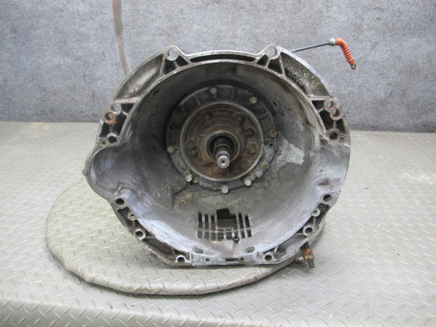 81-85 Mercedes R107 380SL 722.3 4-SPEED Automatic Transmission 51K Miles OEM