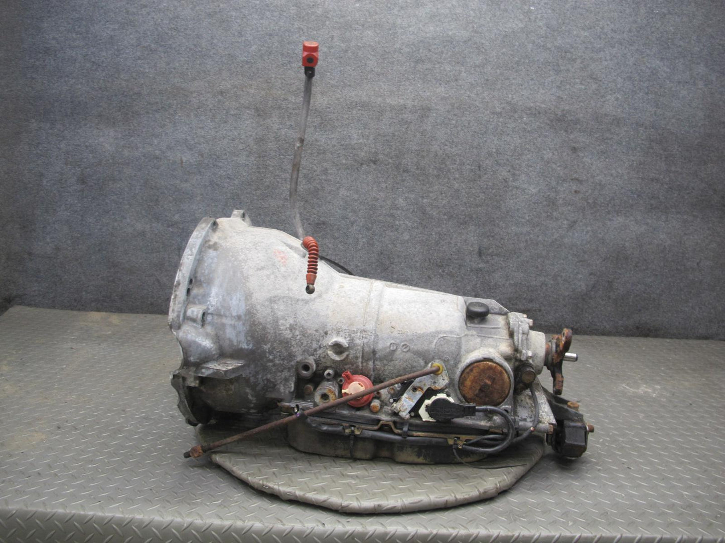 81-85 Mercedes R107 380SL 722.3 4-SPEED Automatic Transmission 51K Miles OEM