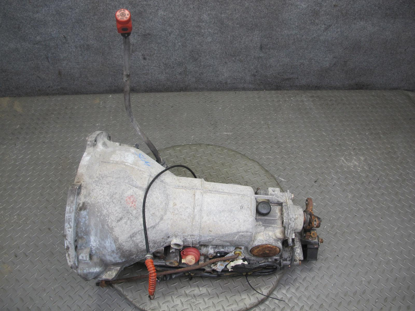 81-85 Mercedes R107 380SL 722.3 4-SPEED Automatic Transmission 51K Miles OEM