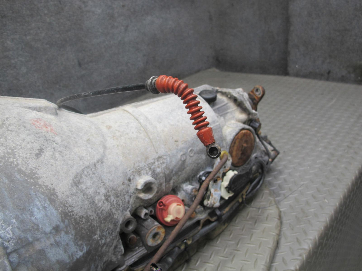 81-85 Mercedes R107 380SL 722.3 4-SPEED Automatic Transmission 51K Miles OEM