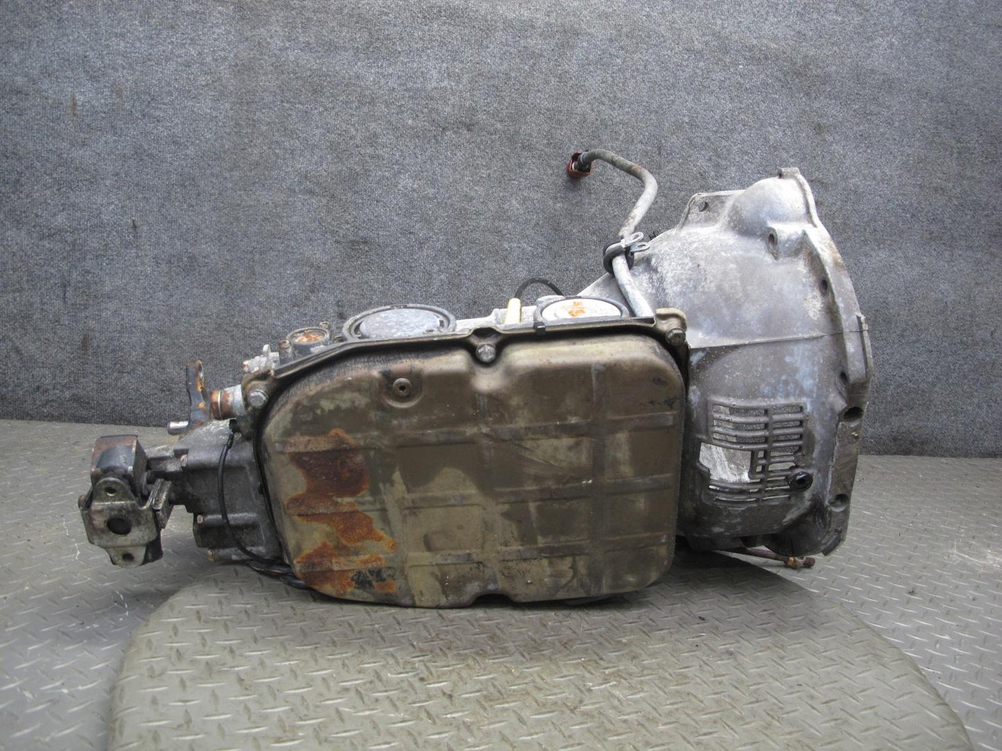 81-85 Mercedes R107 380SL 722.3 4-SPEED Automatic Transmission 51K Miles OEM