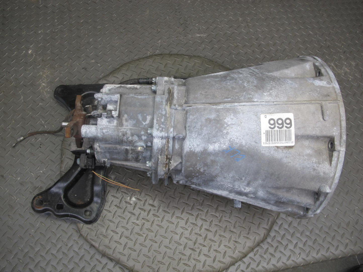 05-06 Mercedes R171 SLK350 716.664 M/T Manual Transmission w Shifter 118k OEM