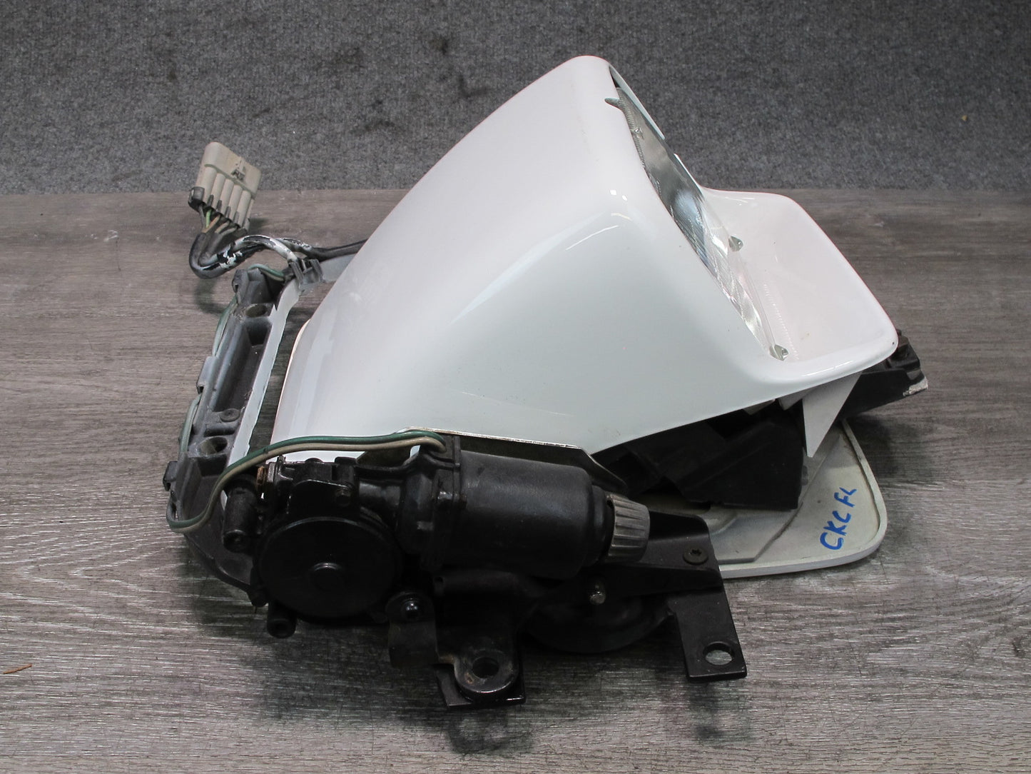 91-96 Chevrolet Corvette C4 Front Left POP UP Headlight Motor Cover Assy OEM