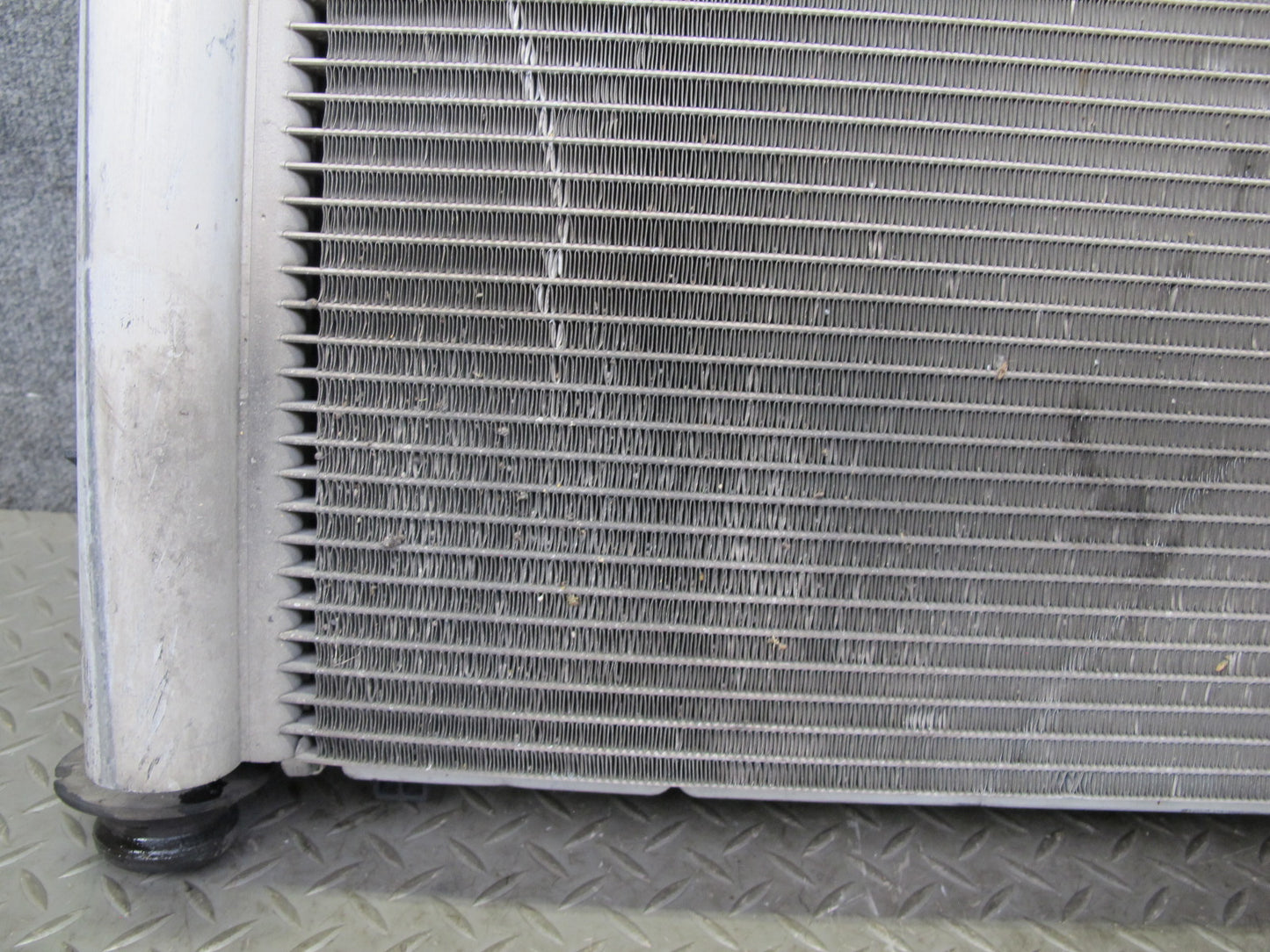 05-08 Mercedes R171 SLK350 MT Engine Cooling Fan Motor Radiator AC Condenser OEM