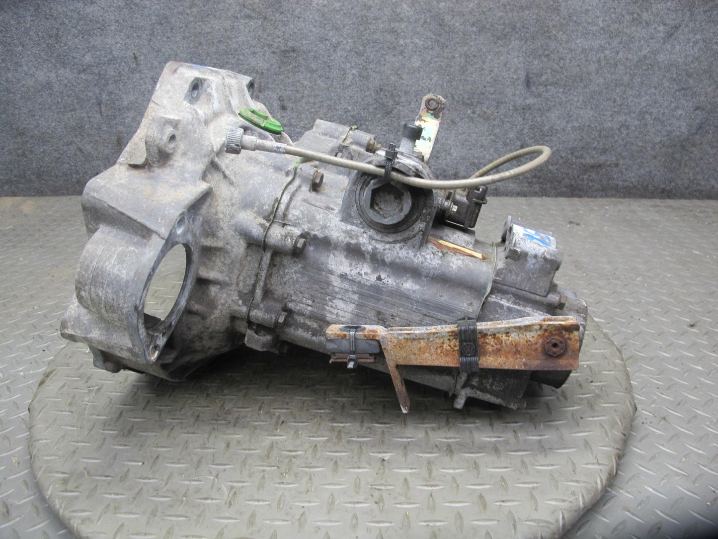 86-88 Volkswagen Scirocco 1.8L AGB M/T Manual 5-SPEED Transmission 104K Mile OEM