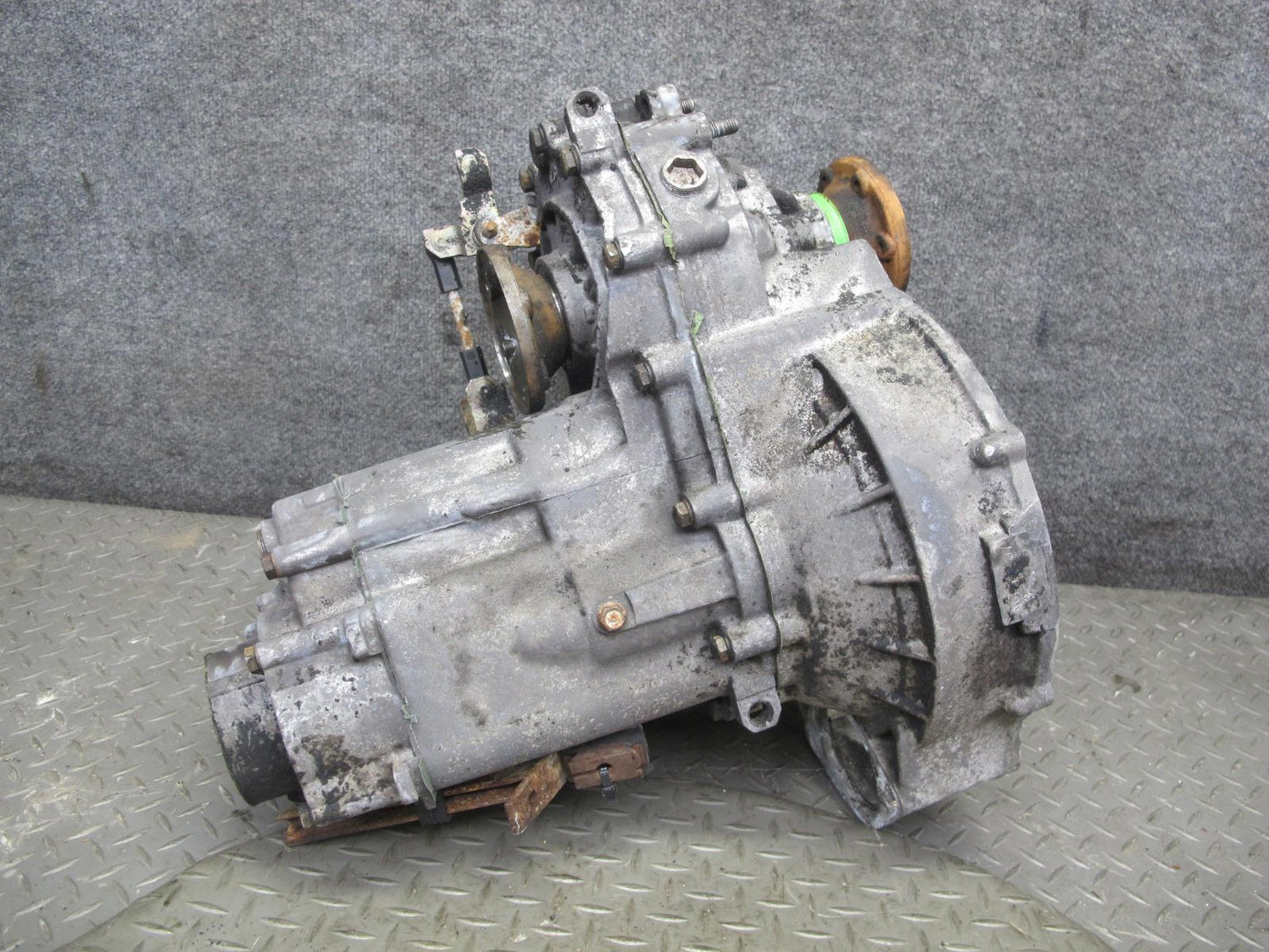 86-88 Volkswagen Scirocco 1.8L AGB M/T Manual 5-SPEED Transmission 104K Mile OEM