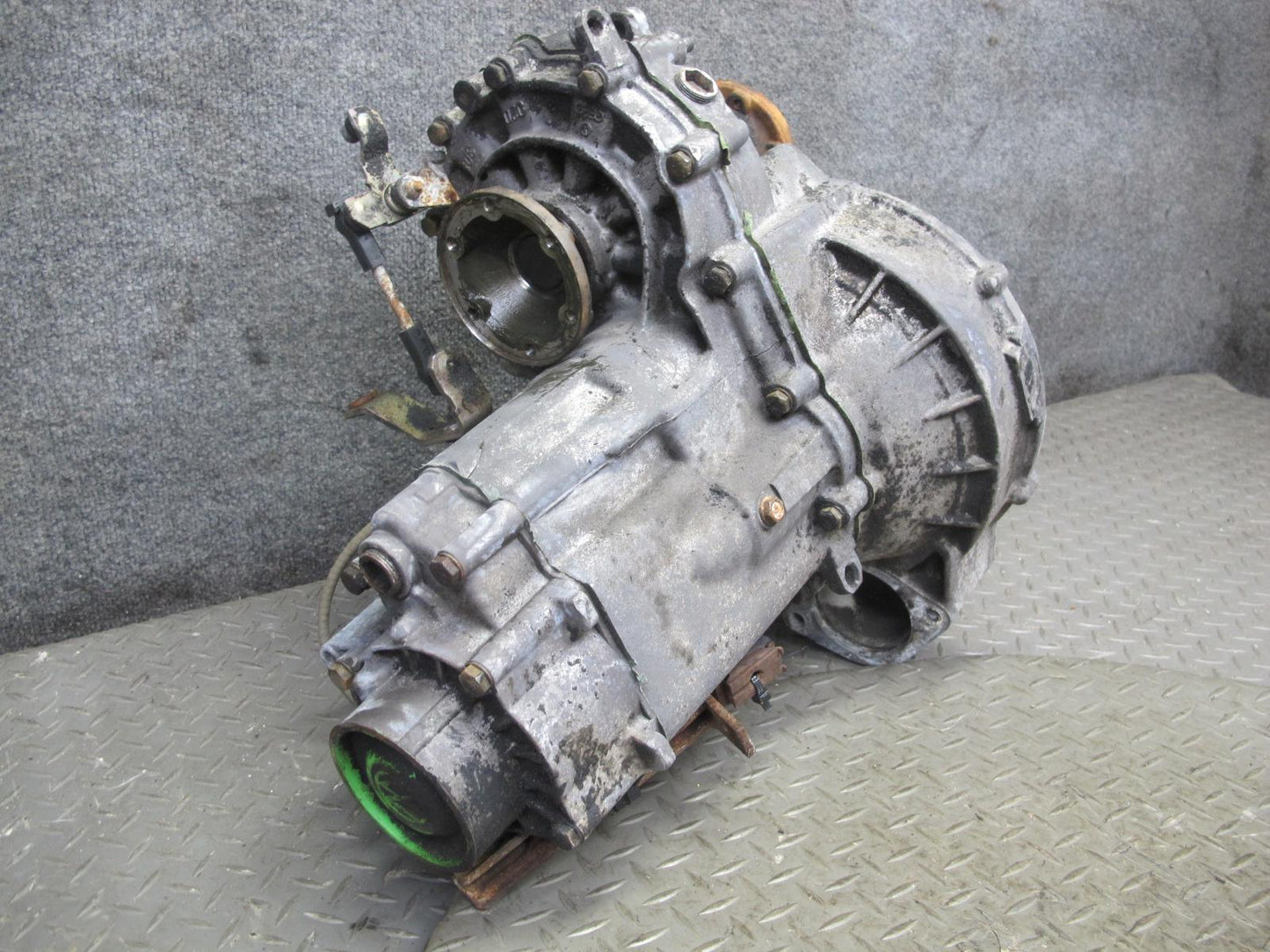 86-88 Volkswagen Scirocco 1.8L AGB M/T Manual 5-SPEED Transmission 104K Mile OEM