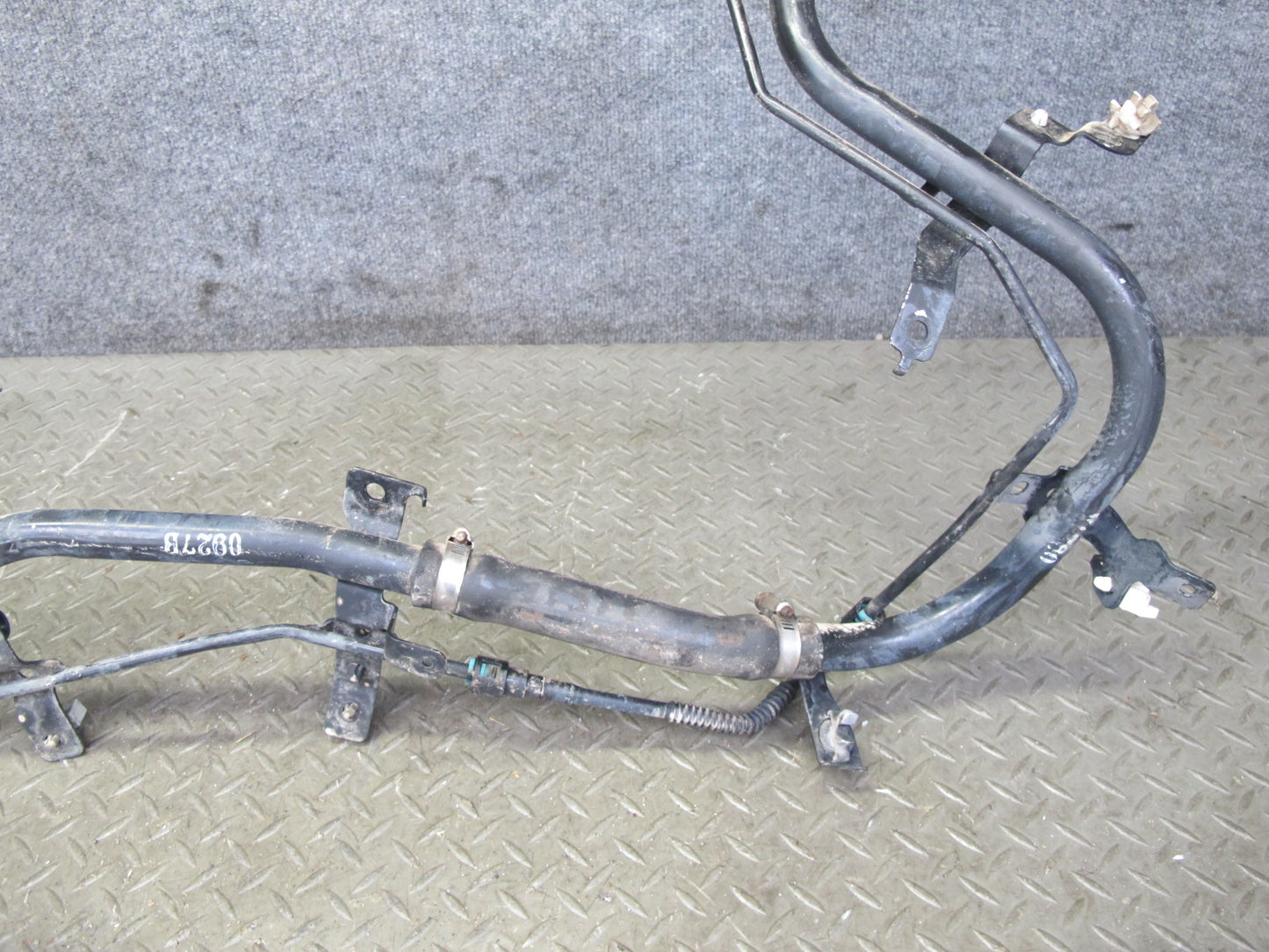 2011-2017 Infiniti QX56 QX80 Fuel Tank Gas Filler Neck Hose Tube Pipe