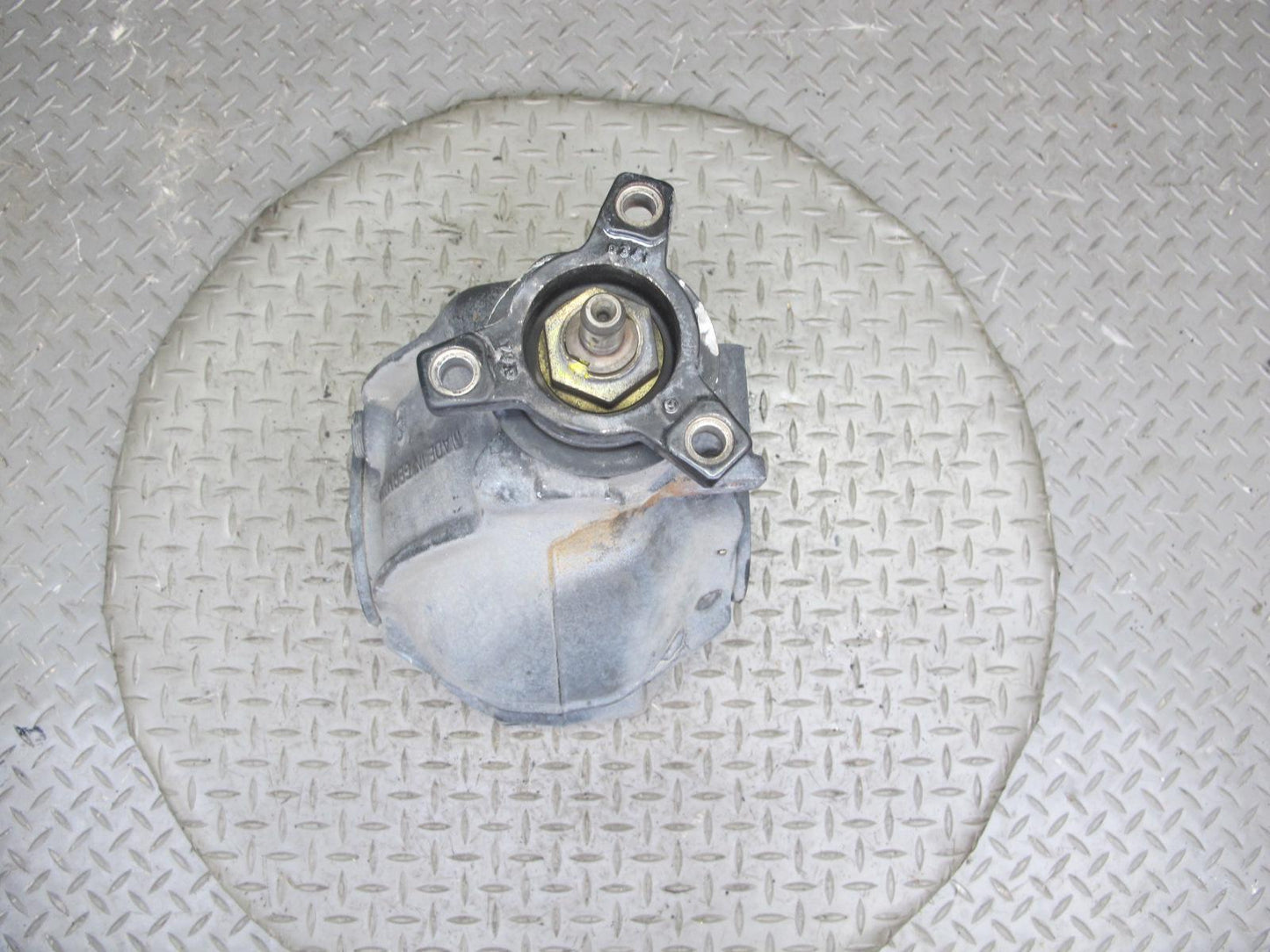 05-11 Mercedes R171 SLK350 RWD Rear Axle Differential Carrier 3.27 Ratio OEM