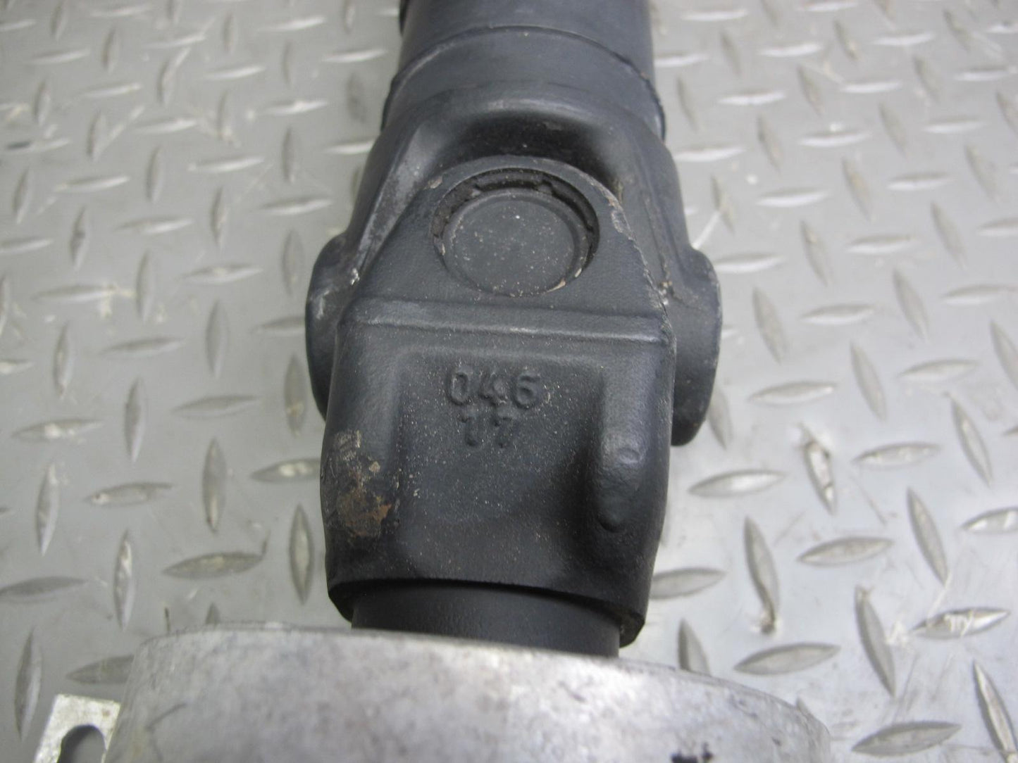 2001-2006 BMW E46 M3 M/T Rear Drive Shaft Driveshaft 2229240
