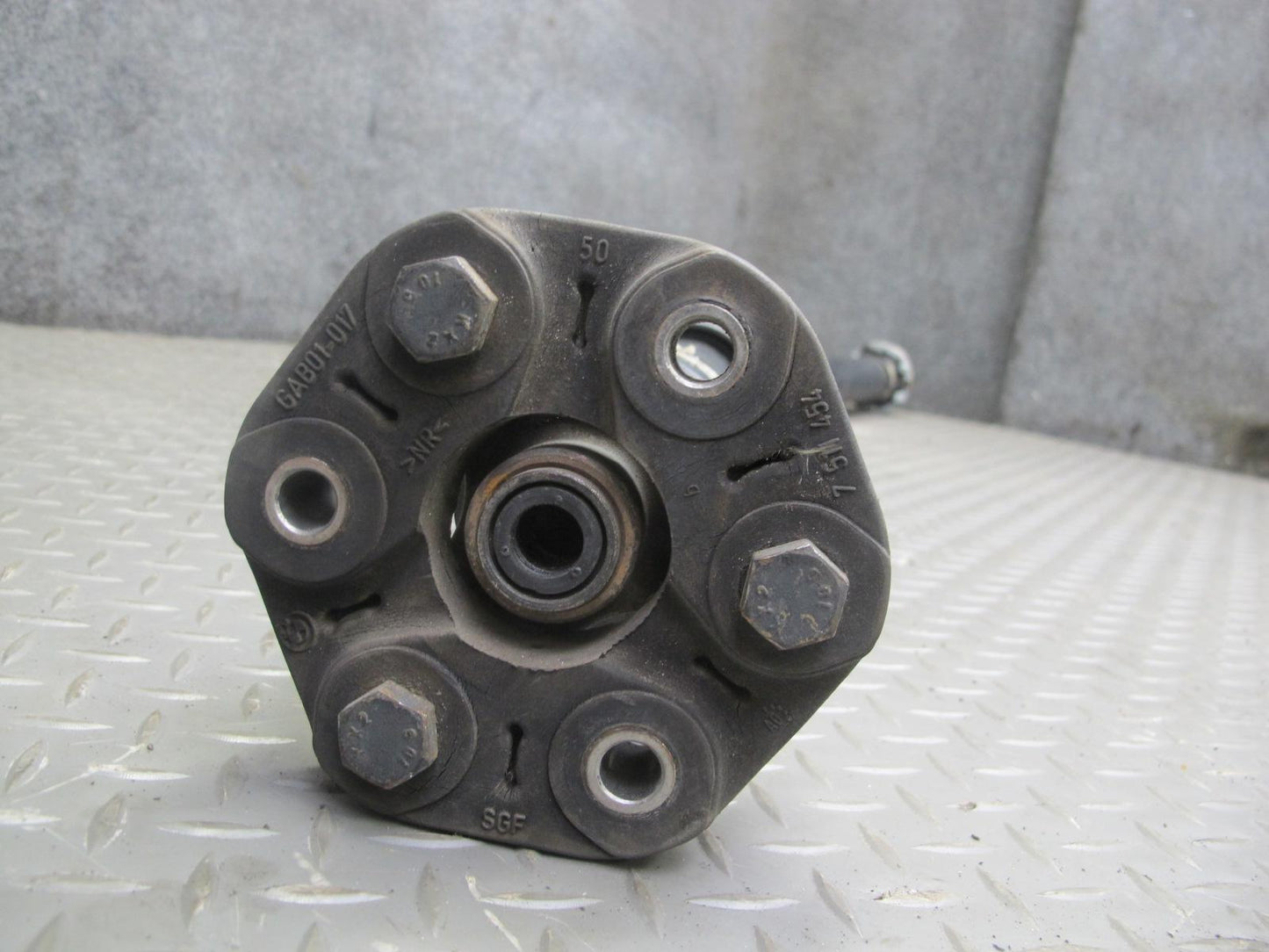 2001-2006 BMW E46 M3 M/T Rear Drive Shaft Driveshaft 2229240