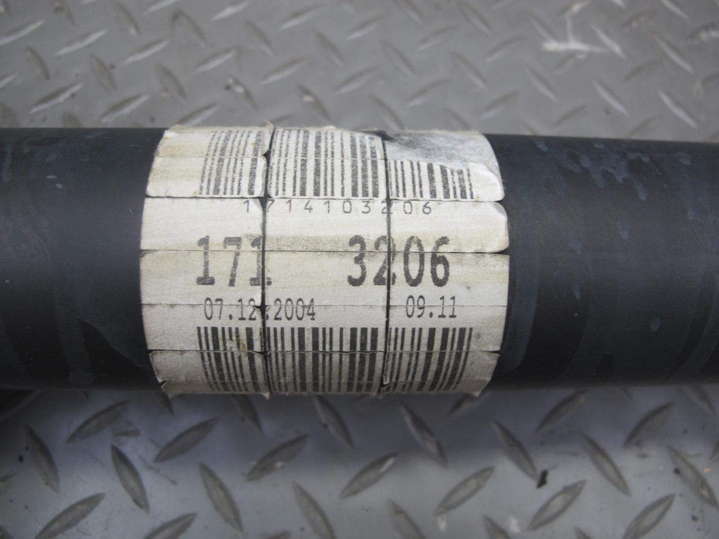 05-08 Mercedes R171 SLK350 M/T Rear Driveshaft Drive Shaft 1714103206 OEM