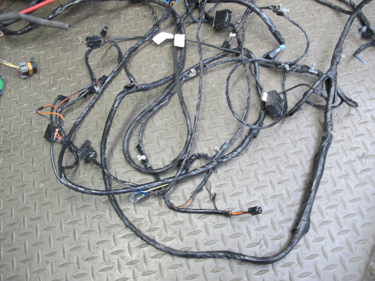1998 Chevrolet Corvette C5 Hatch A/T Interior Wire Wiring Harness w Fuse Box OEM