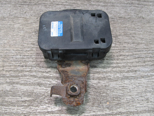 1998-2002 Lexus UZJ100L LX470 Smoke Sensor W/ BRACKET88898-60020