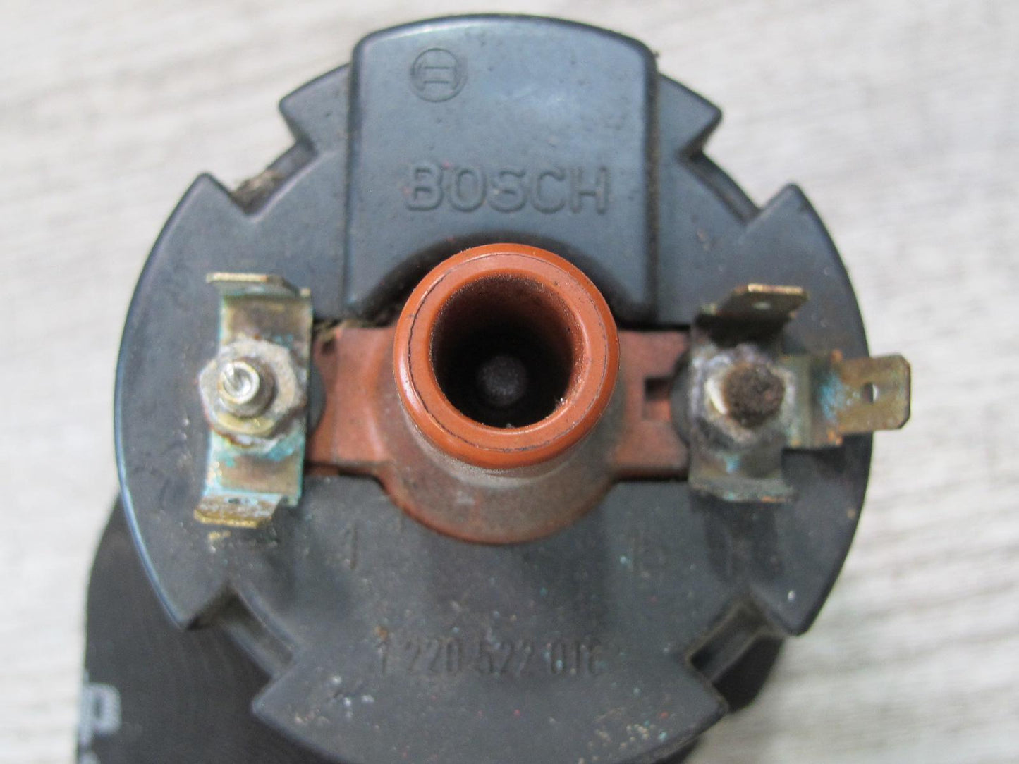 86-88 Volkswagen Scirocco MK2 16V 1.8L Engine Ignition Coil 220522016 OEM