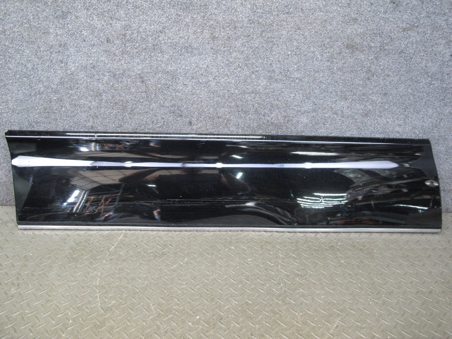 04-06 Lexus UCF30L LS430 Right Fender Door Exterior Trim Molding Panel Set OEM