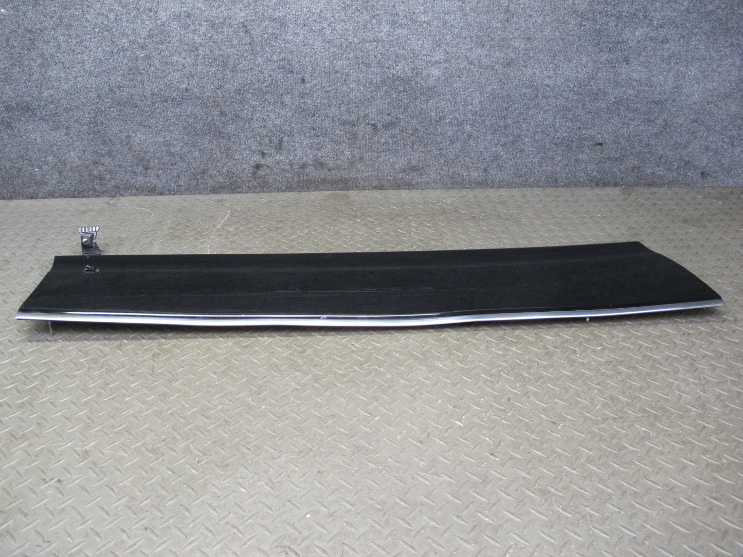 04-06 Lexus UCF30L LS430 Right Fender Door Exterior Trim Molding Panel Set OEM