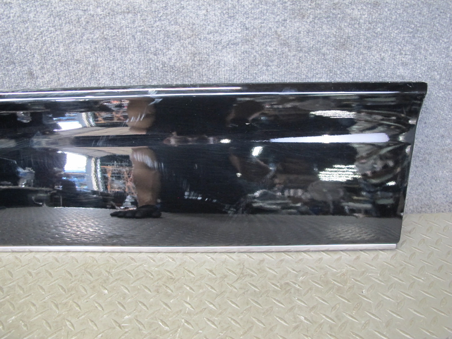 04-06 Lexus UCF30L LS430 Left Fender Door Exterior Trim Molding Panel Set OEM