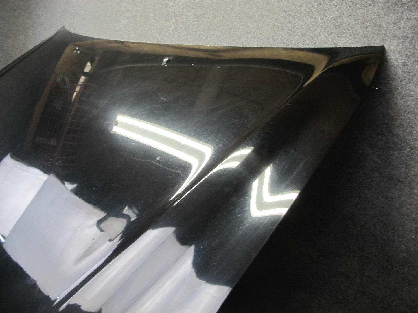 04-06 Lexus UCF30L LS430 Front Hood Bonnet Shell Panel Black OEM