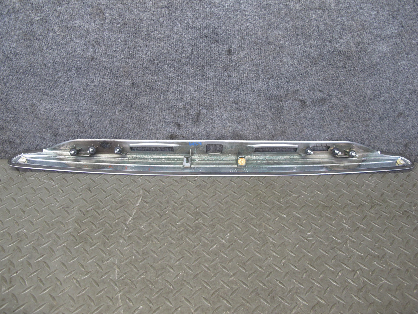 04-06 Lexus UCF30L LS430 Rear Trunk License Light Trim Molding Cover Panel OEM