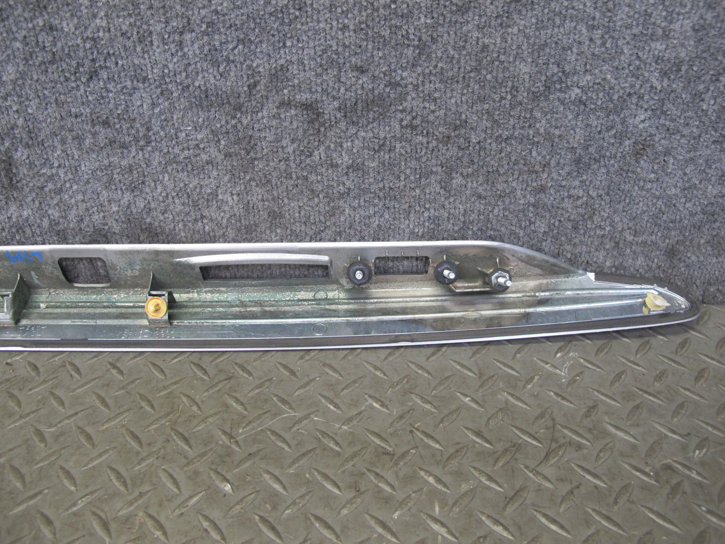 04-06 Lexus UCF30L LS430 Rear Trunk License Light Trim Molding Cover Panel OEM