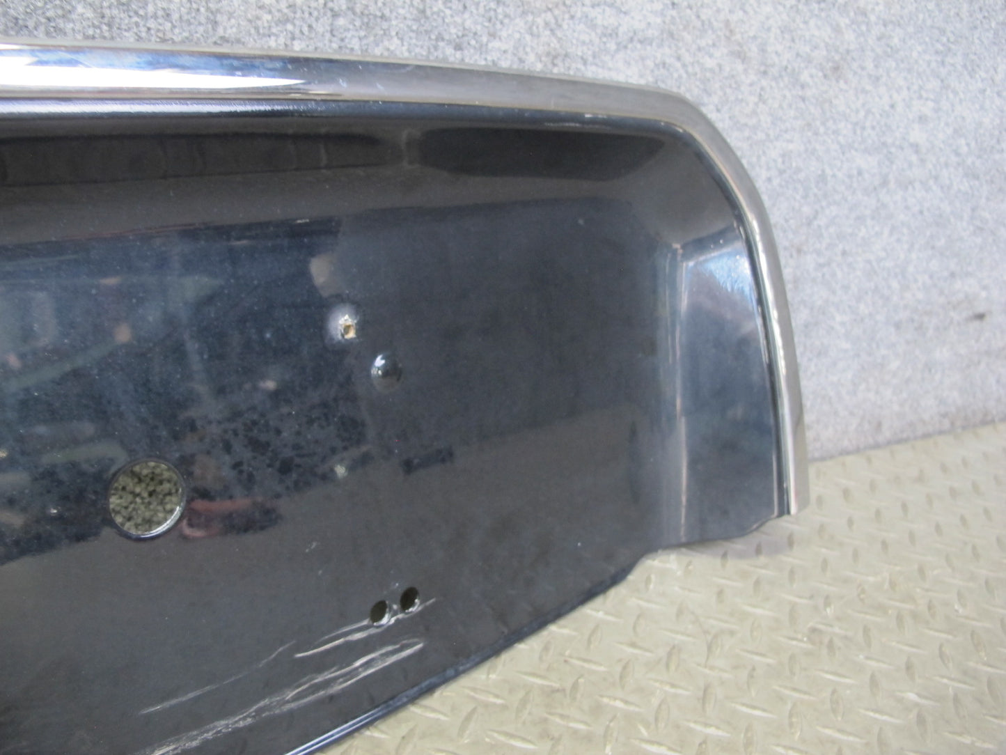 1998-2002 Lexus J100 LX470 Rear Trunk Tail Gate License Plate Housing Black