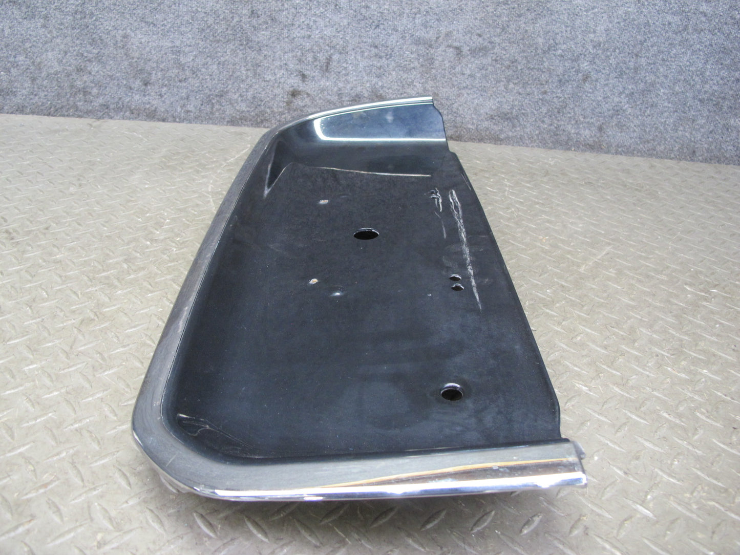 1998-2002 Lexus J100 LX470 Rear Trunk Tail Gate License Plate Housing Black