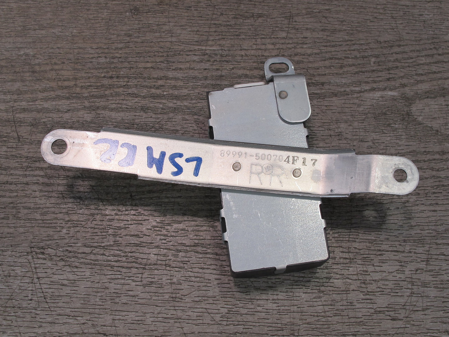 04-06 Lexus UCF30L LS430 Rear Right Door Smart KEY Receiver Oscillator OEM