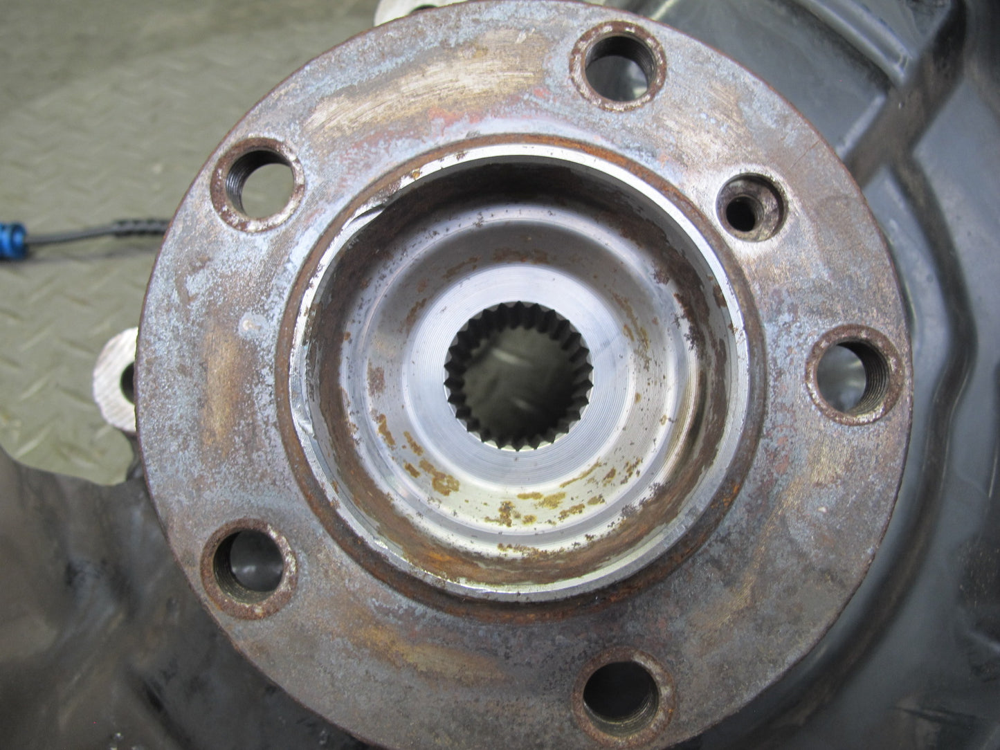 11-15 Mini Cooper R60 R61 AWD Front Left Spindle Knuckle Wheel Hub Bearing OEM