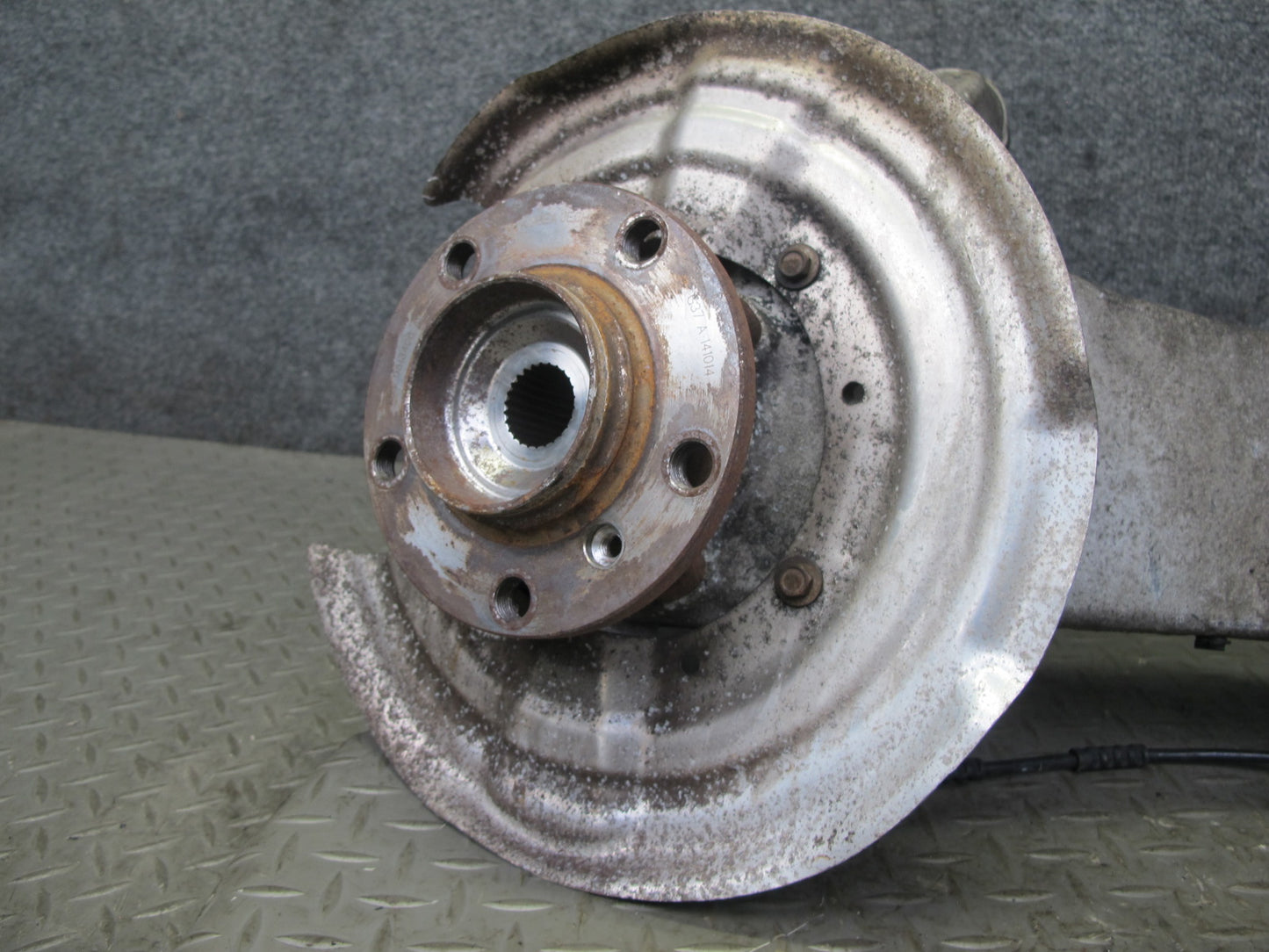 11-15 Mini Cooper R60 R61 AWD Rear Left Knuckle Wheel Hub Trailing Arm OEM