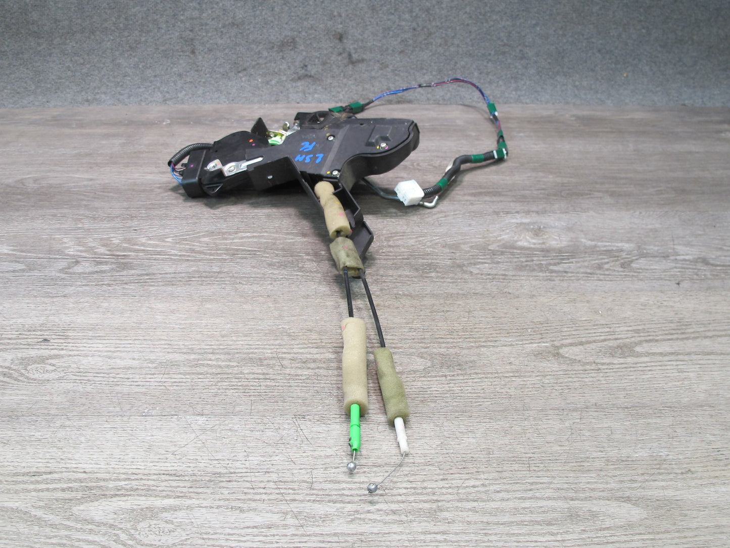 02-06 Lexus UCF30L LS430 Front Left Door Lock Latch Actuator NO Soft Close OEM