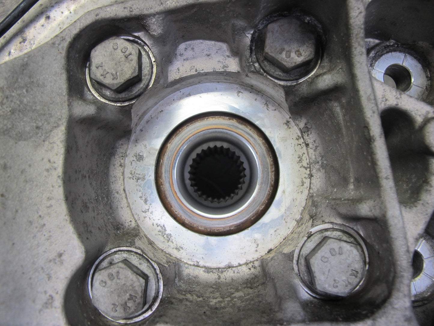 11-15 Mini Cooper R60 R61 AWD Rear Right Knuckle Wheel Hub Trailing Arm OEM