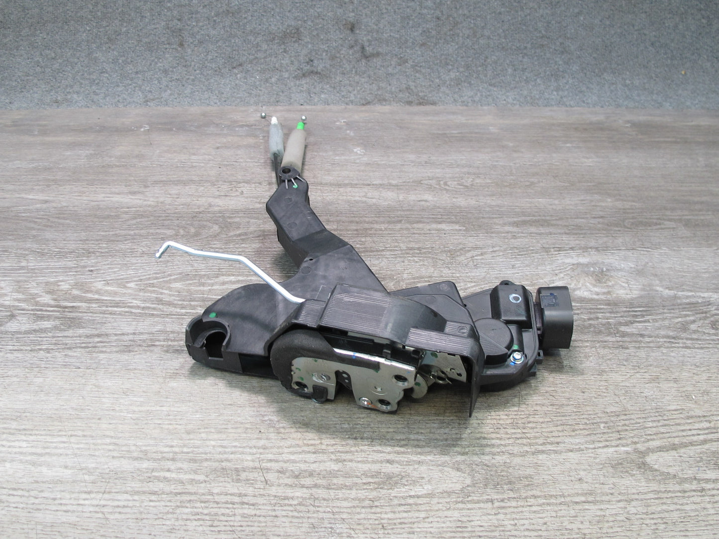 02-06 Lexus UCF30L LS430 Front Right Door Lock Latch Actuator NO Soft Close OEM