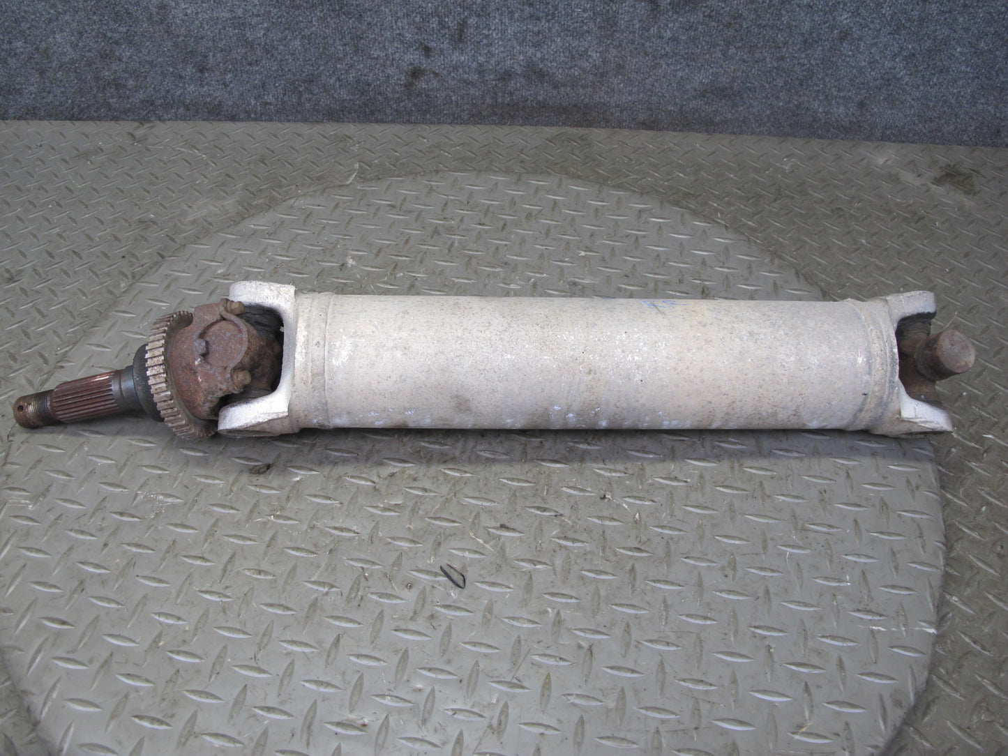 84-96 Chevrolet Corvette C4 A/T Rear Left or Right Half Axle Shaft OEM