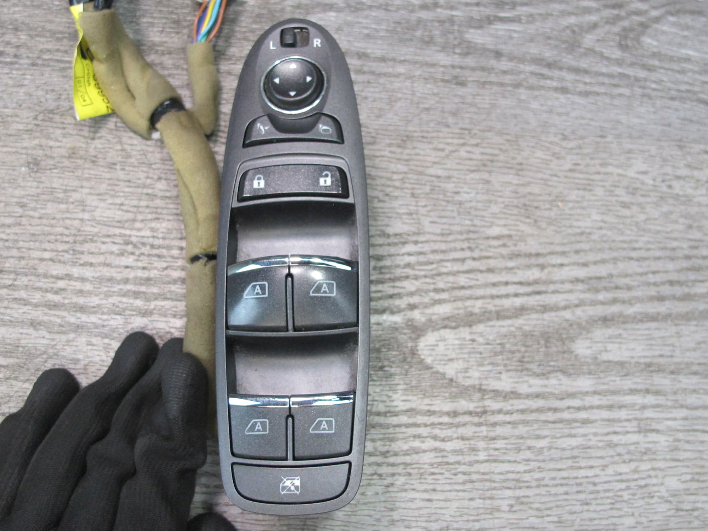 2014-2020 Infiniti QX60 Front Left Master Power Window Switch 25401 3JP1A