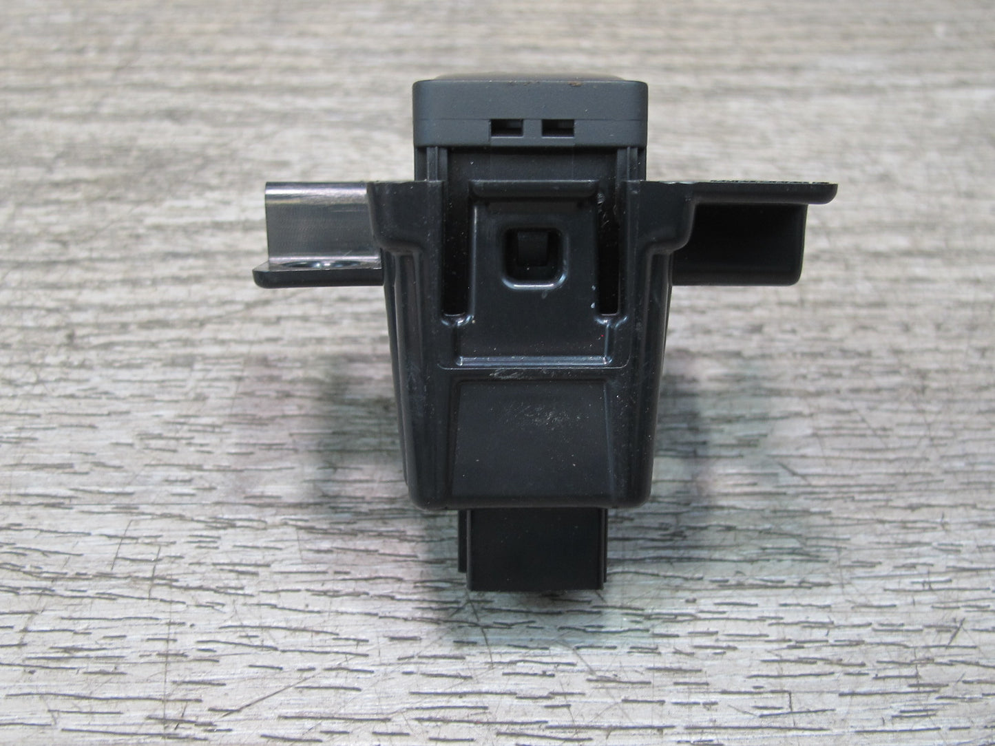 2013-2020 Infiniti JX35 QX60 Trunk Open Release Button Switch