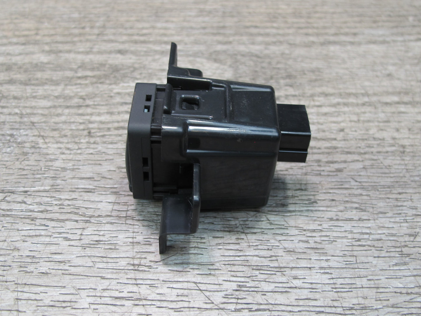 2013-2020 Infiniti JX35 QX60 Trunk Open Release Button Switch