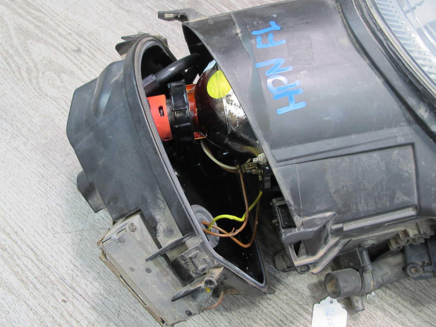 2002-2005 Porsche 911 996 Front Left Driver Side Xenon Headlight Lamp