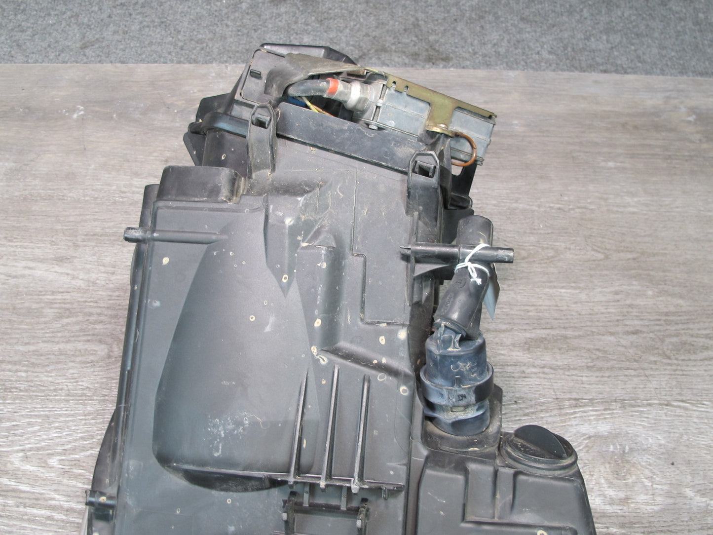 2002-2005 Porsche 911 996 Front Left Driver Side Xenon Headlight Lamp