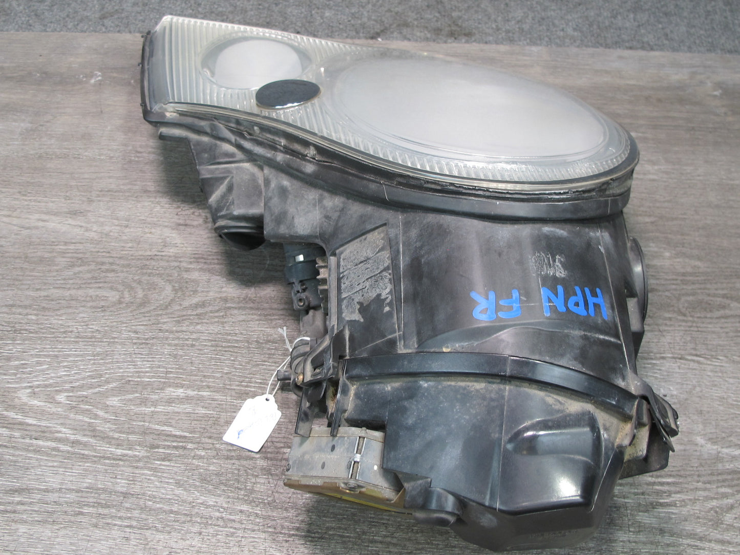 2002-2005 Porsche 911 996 Front Right Passenger Side Xenon Headlight Lamp