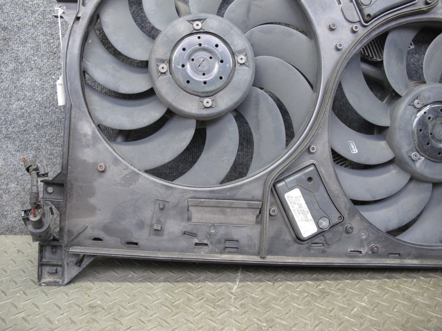 03-10 Bentley Continental GTC GT Flying Spur 6.0 Engine Cooling Fan Motor Shroud