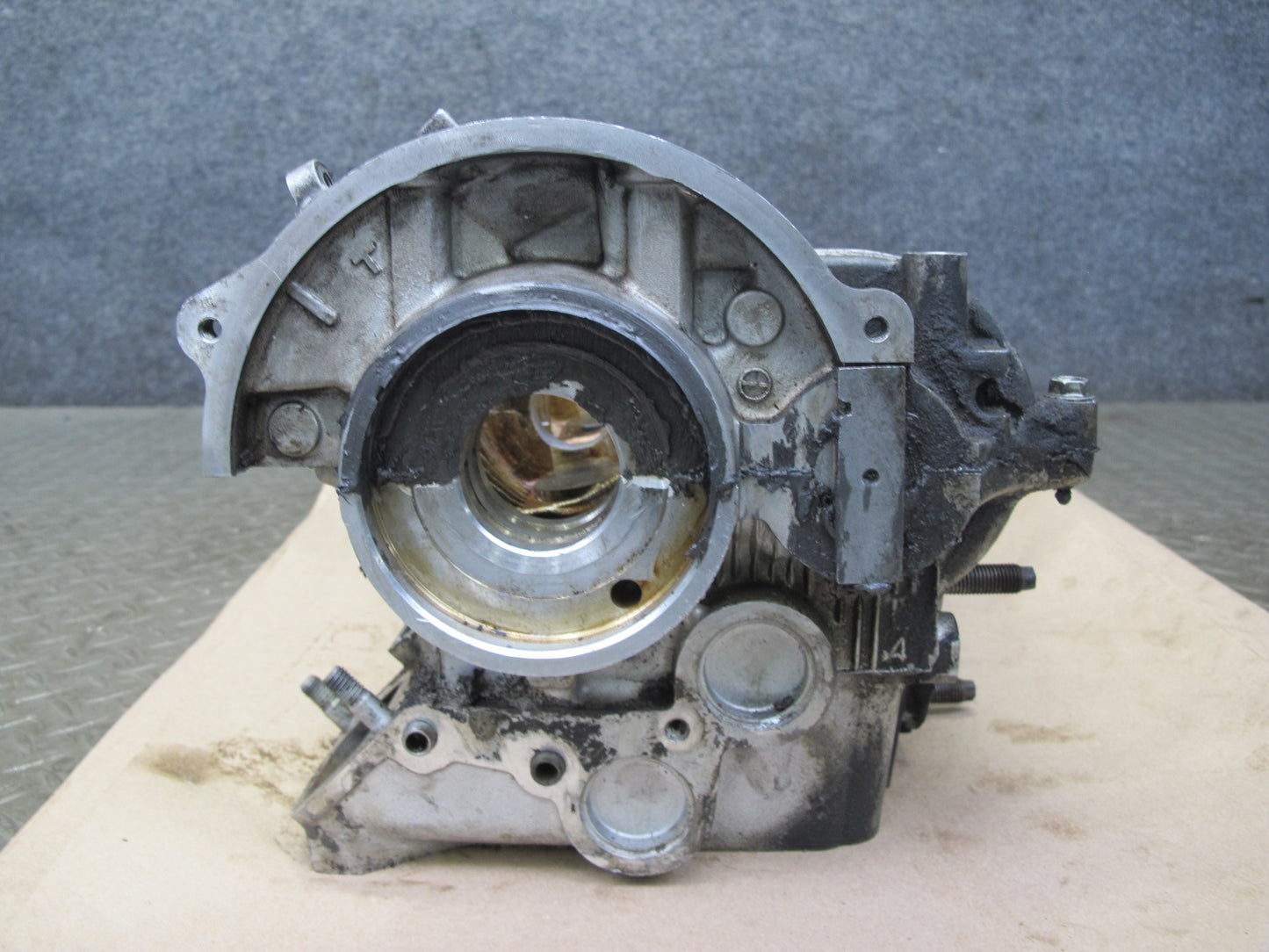 01-06 Lexus LS430 UCF30L 4.3L 3UZFE Left Engine Cylinder Head 120K Miles OEM