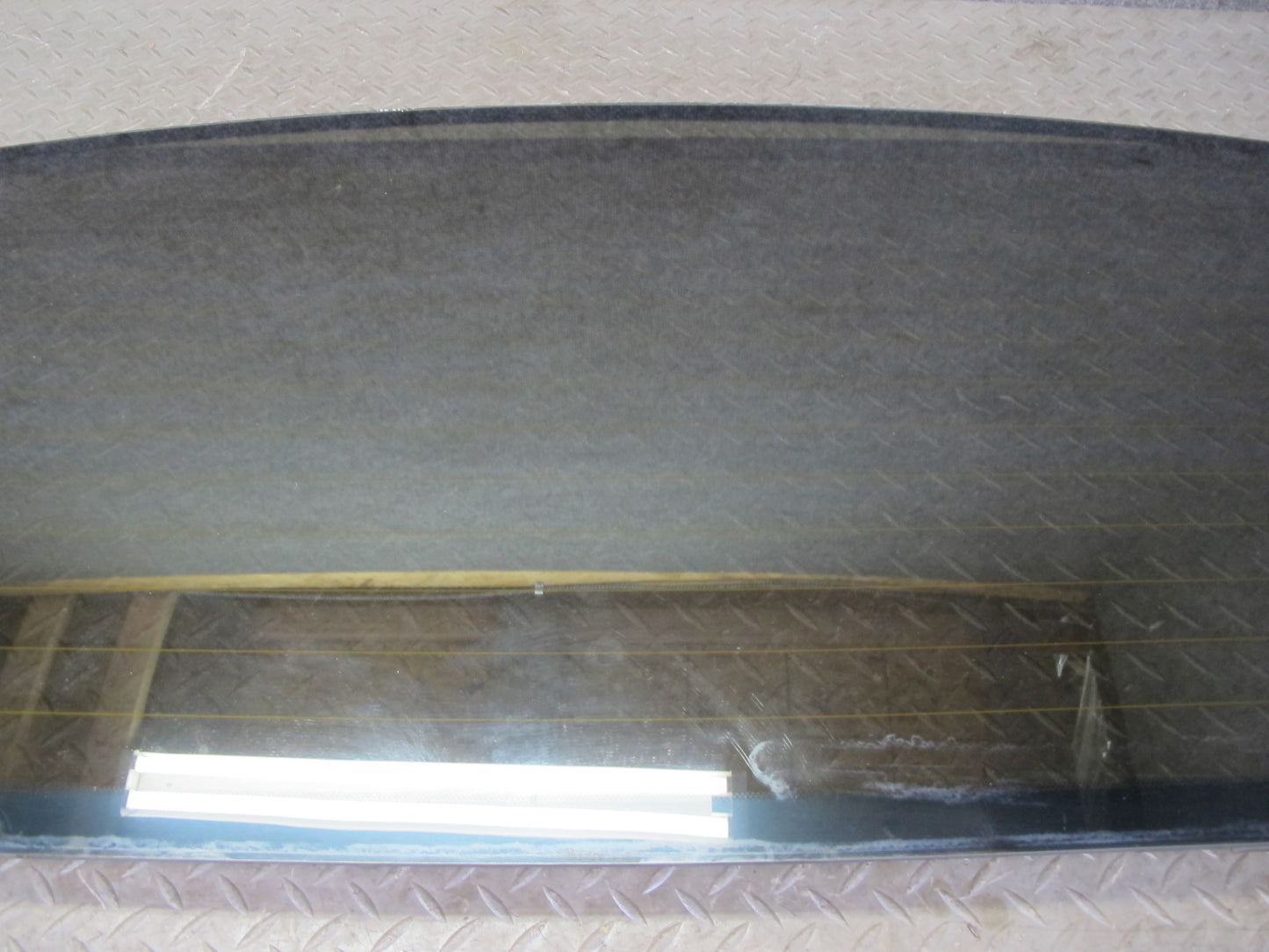 1998-2001 Lexus J100 LX470 Rear Tail Gate Trunk Glass Window
