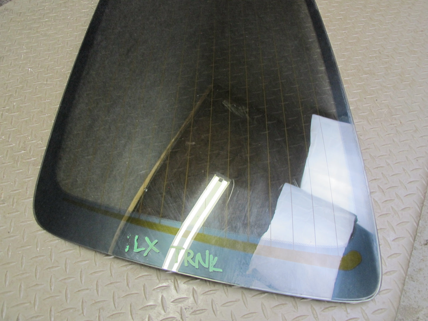 1998-2001 Lexus J100 LX470 Rear Tail Gate Trunk Glass Window