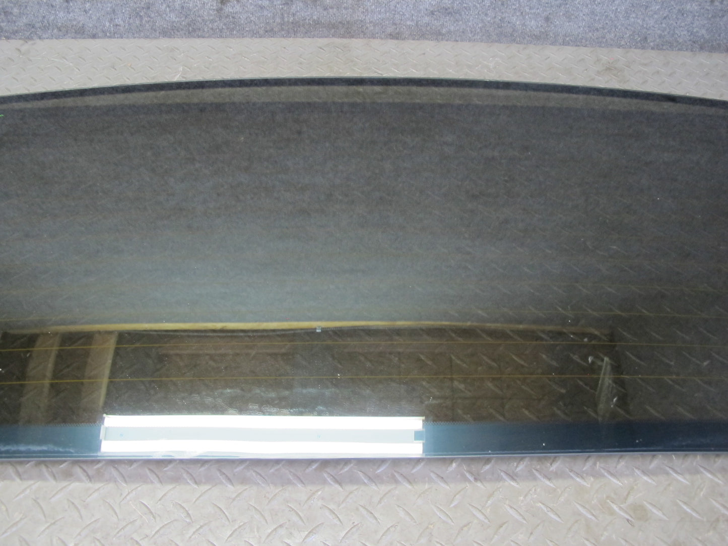 1998-2001 Lexus J100 LX470 Rear Tail Gate Trunk Glass Window