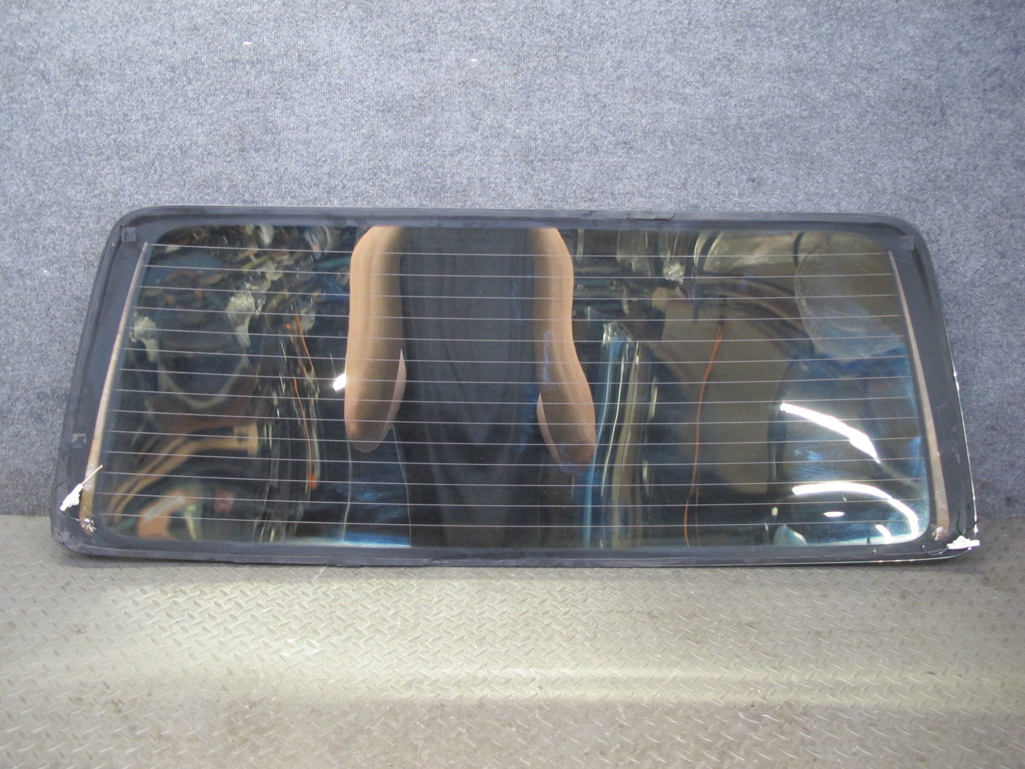 1998-2001 Lexus J100 LX470 Rear Tail Gate Trunk Glass Window