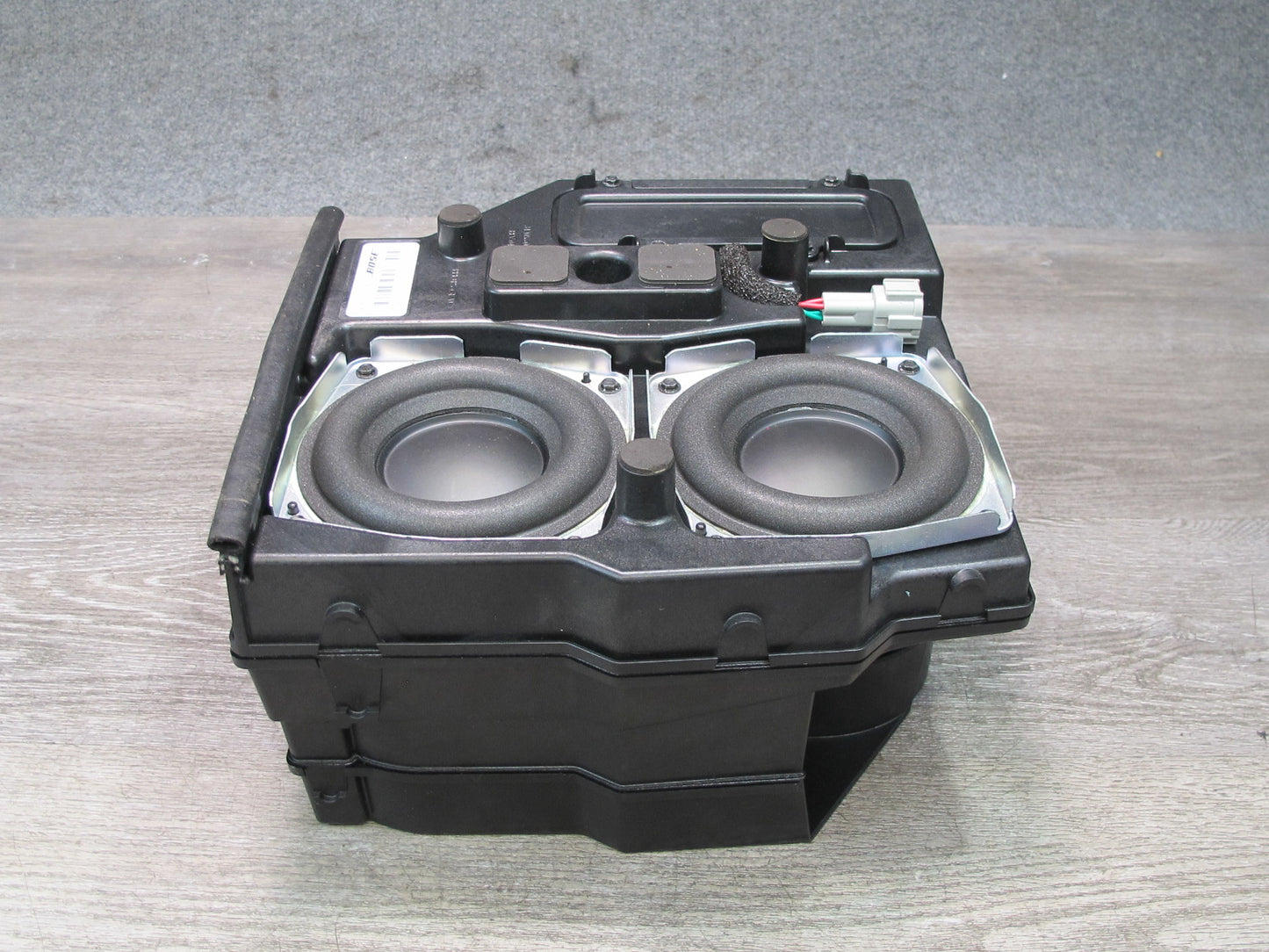 2013-2020 Infiniti JX35 QX60 Bose Subwoofer Speaker Box Assembly 28170-3JV1A